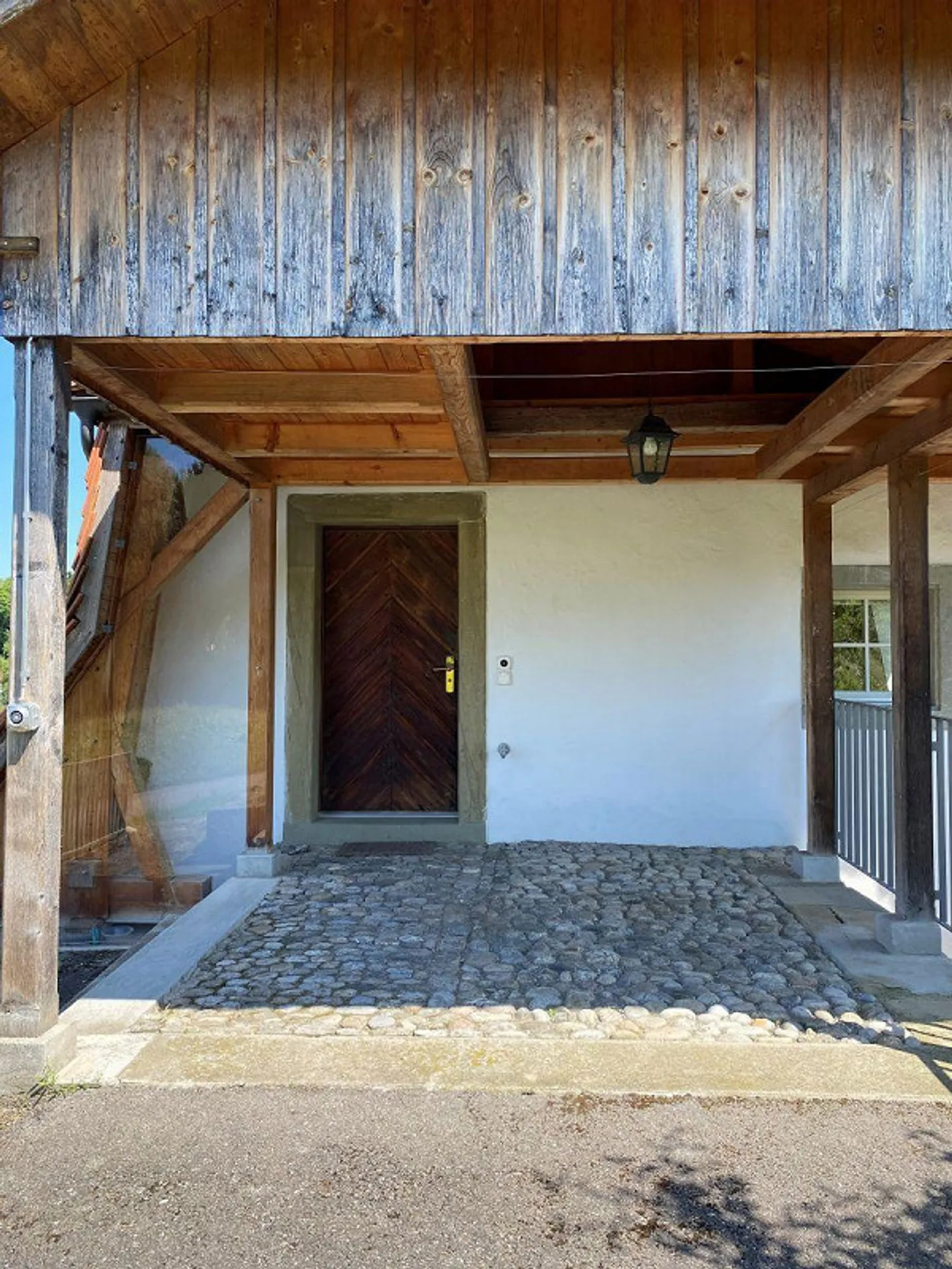 Charming attic apartment in Wabern - Photo 9 of 10