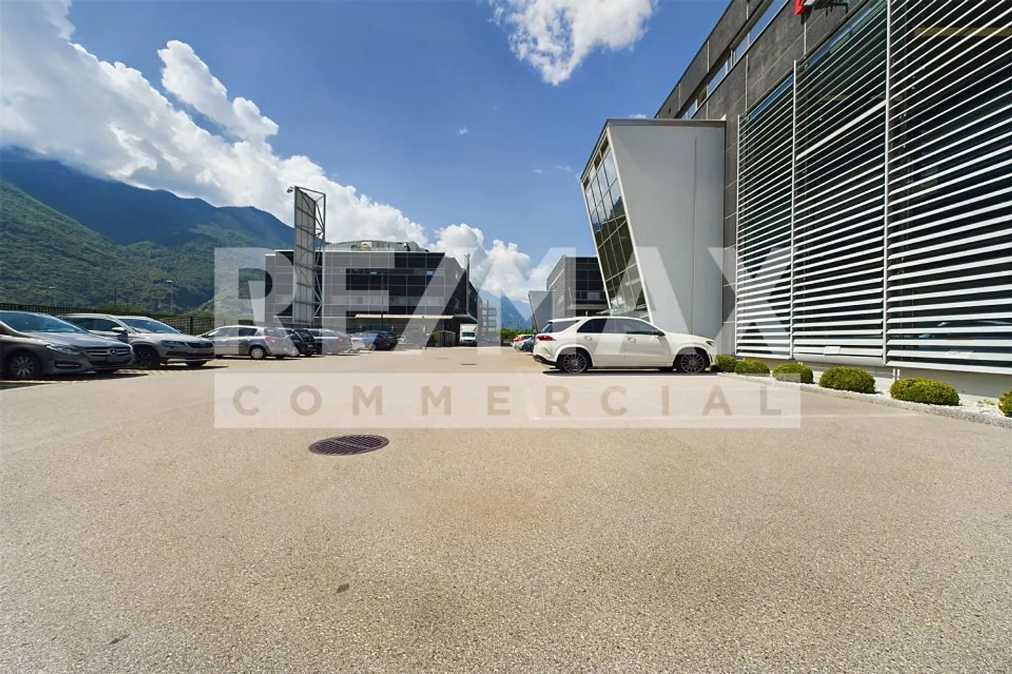 For Sale: Spacious Commercial Space in the Center CAST-CASTIONE - Photo 5 of 13