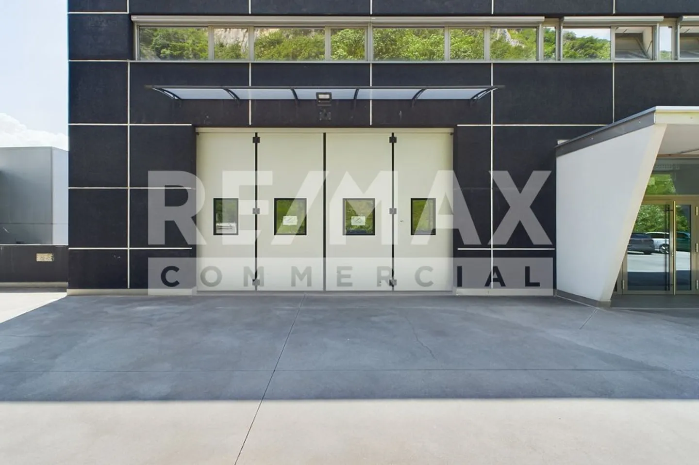 For Sale: Spacious Commercial Space in the Center CAST-CASTIONE - Photo 6 of 13