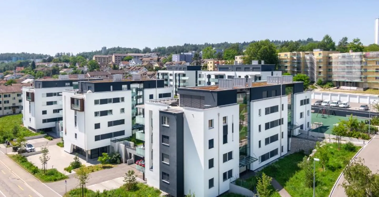 Ampio appartamento di nuova costruzione con vista mozzafiato - Foto 2 di 7