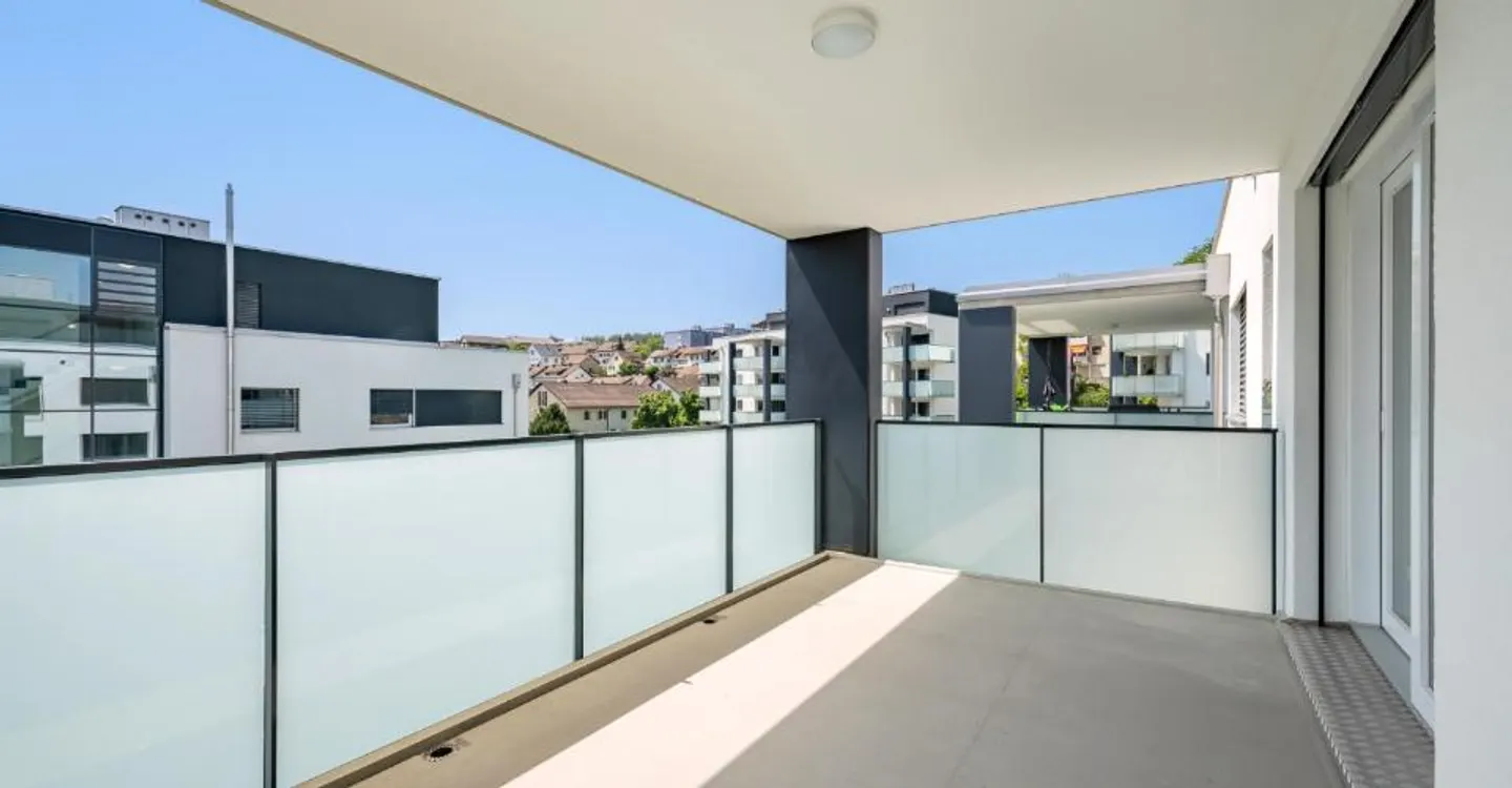 Ampio appartamento di nuova costruzione con vista mozzafiato - Foto 4 di 7