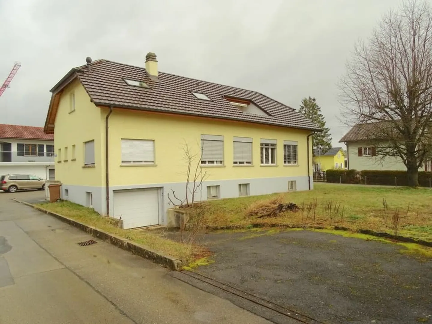 ARI-212 - Mixed-use building - residential and commercial premises - Photo 1 of 13