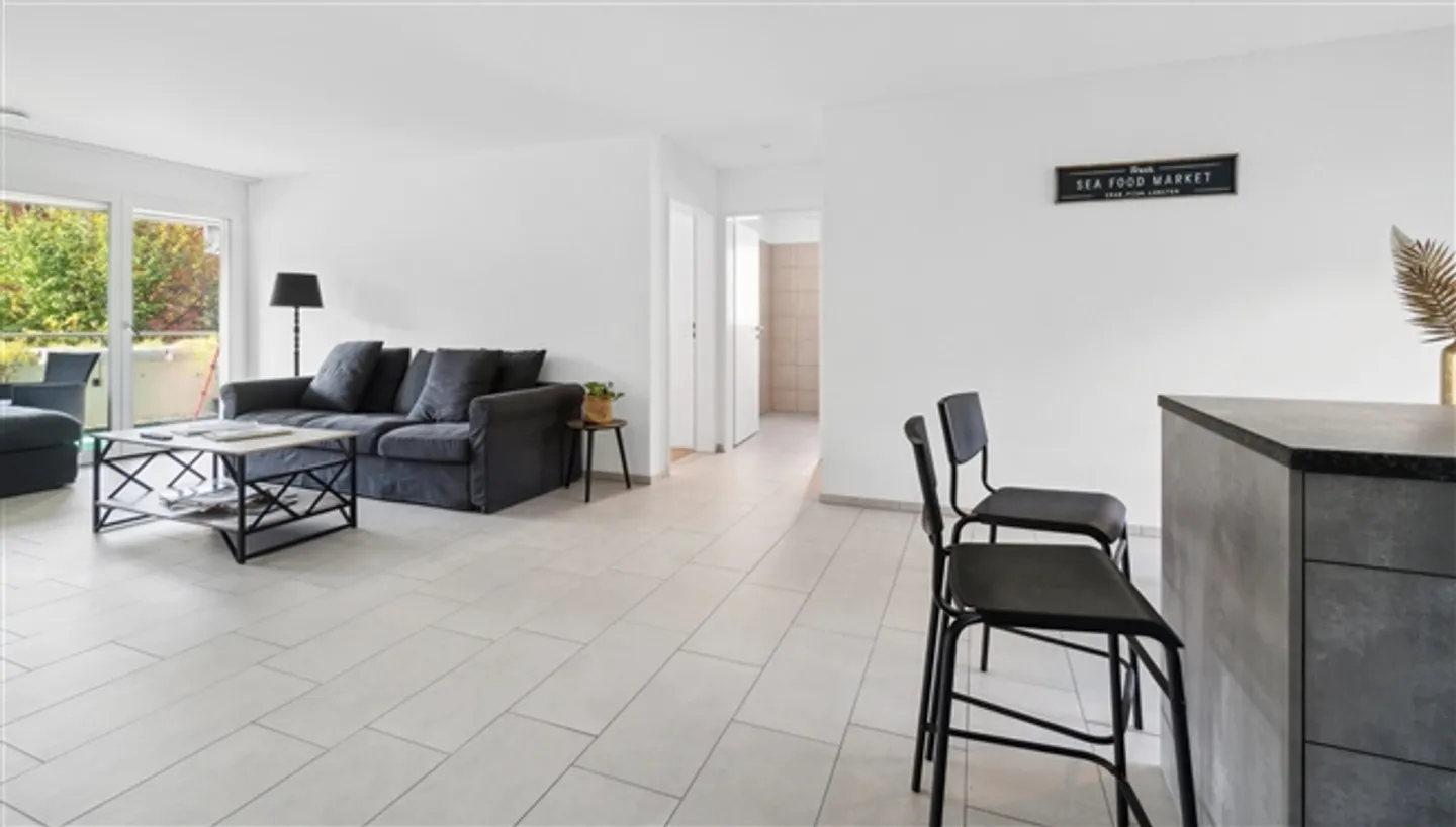 Appartement lumineux de 3,5 pièces avec balcon à Döttingen à vendre - Photo 5 sur 11