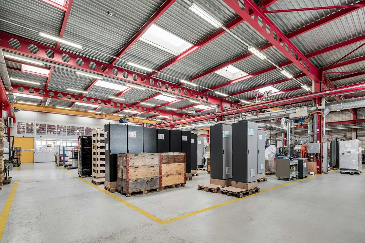 À la recherche d'un nouveau siège social ? Espaces commerciaux, de production et de stockage disponibles... - Photo 3 sur 13