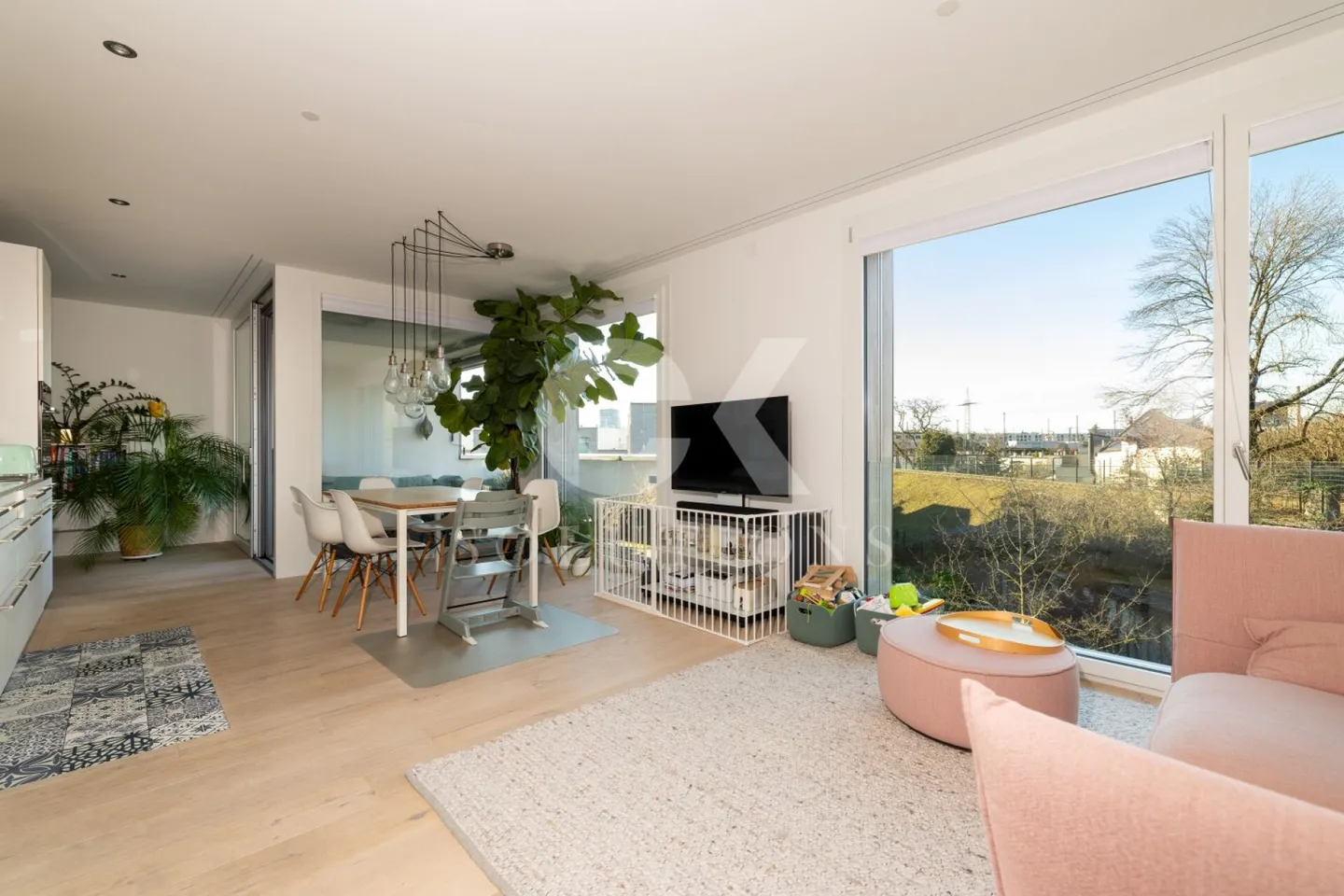 Open Design, Sustainable Construction - Your Dream Home in the Beautiful Hirzbrunnen Quarter - Photo 1 of 12