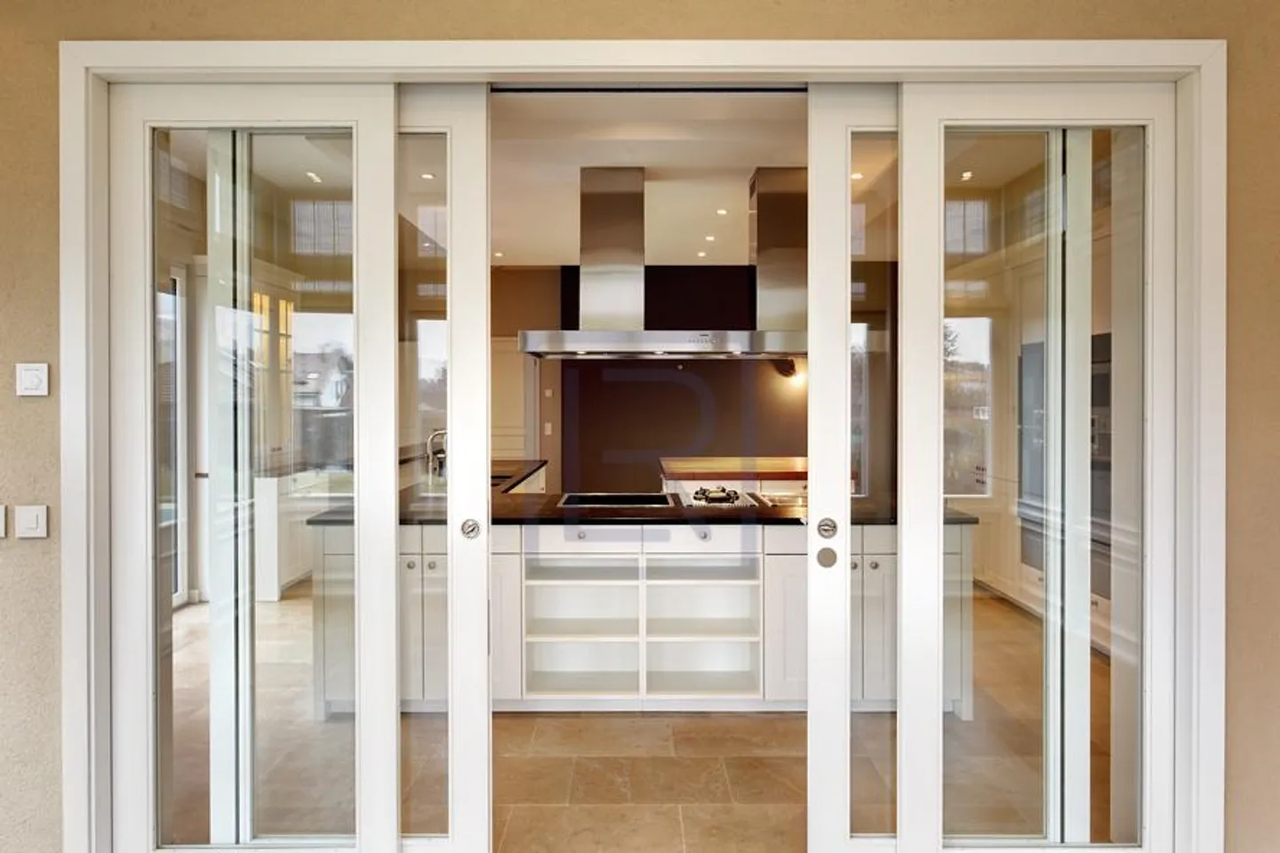 Luxuriöse zeitgenössische Villa in Vandoeuvres / Exklusivität - Foto 2 von 7