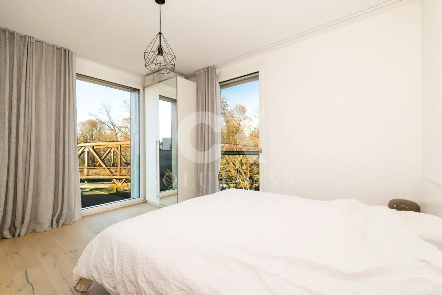 Open Design, Sustainable Construction - Your Dream Home in the Beautiful Hirzbrunnen Quarter - Photo 9 of 12