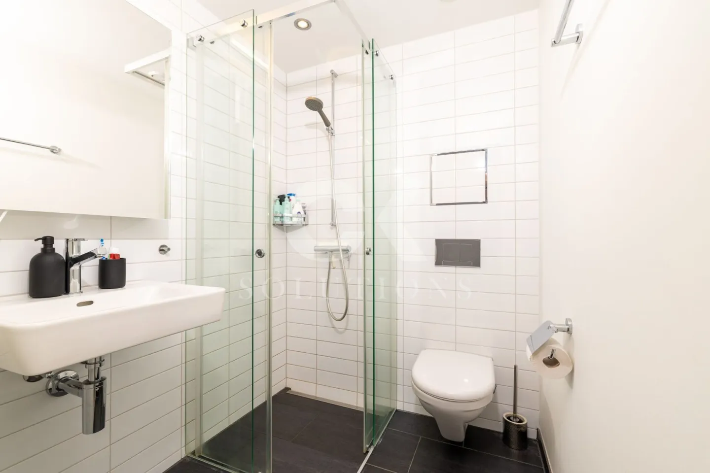 Open Design, Sustainable Construction - Your Dream Home in the Beautiful Hirzbrunnen Quarter - Photo 12 of 12