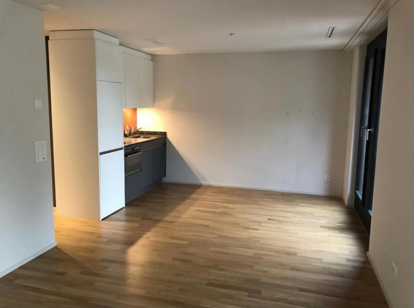 Single apartment directly at Niederurnen train station - Photo 10 of 13