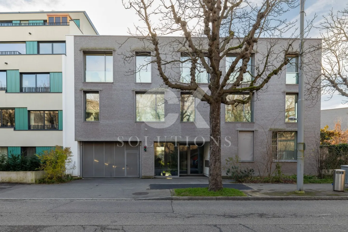 Open Design, Sustainable Construction - Your Dream Home in the Beautiful Hirzbrunnen Quarter - Photo 3 of 12