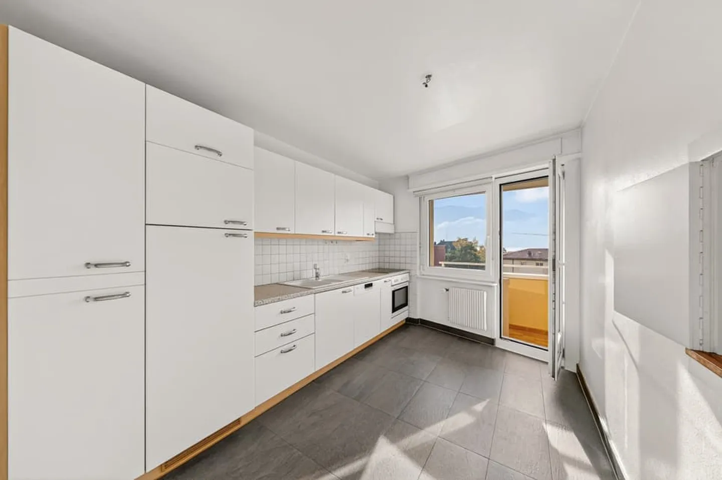 Quartiere tranquillo e ricercato, 4.5 locali da ristrutturare - Foto 3 di 13