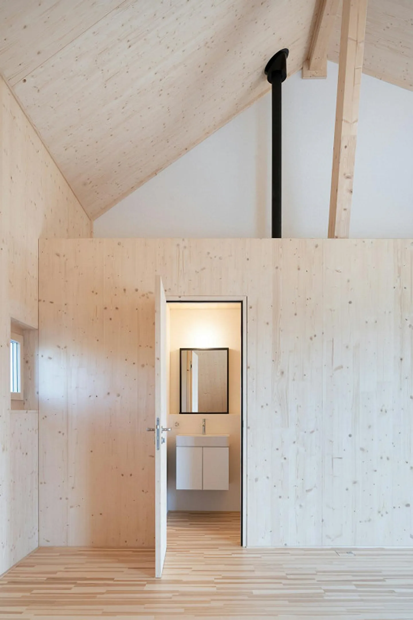 Rheinromantik: La tua nuova casa nel cuore di Basilea - Appartamento duplex 5.5 - Foto 9 di 13