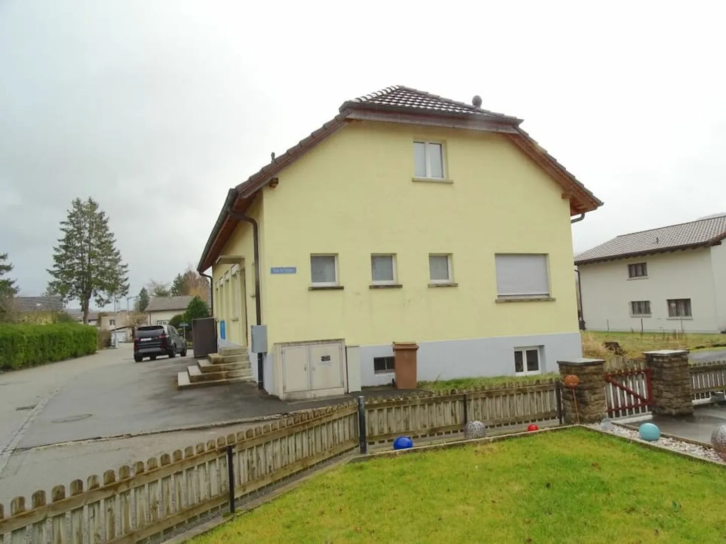 ARI-212 - Mixed-use building - residential and commercial premises - Photo 4 of 13