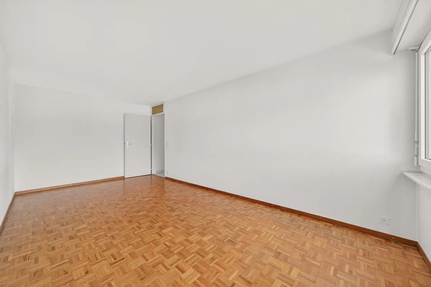 Quartiere tranquillo e ricercato, 4.5 locali da ristrutturare - Foto 8 di 13