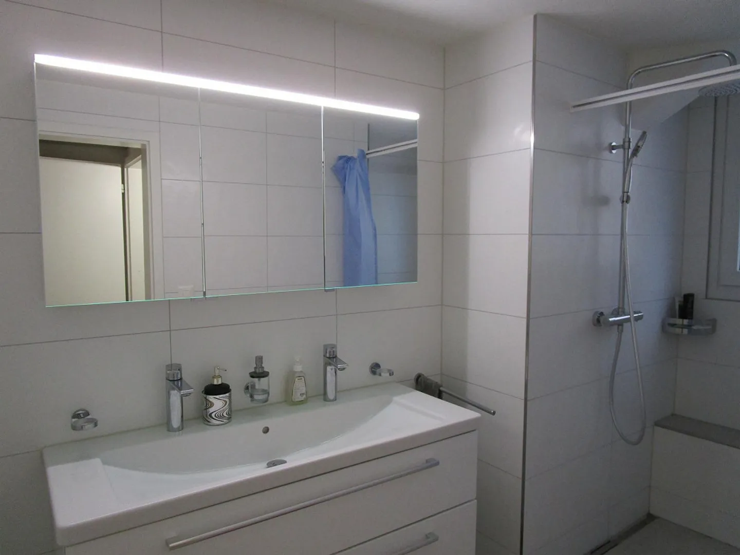 Bel appartement lumineux de 5,5 pièces en ville - Photo 4 sur 6