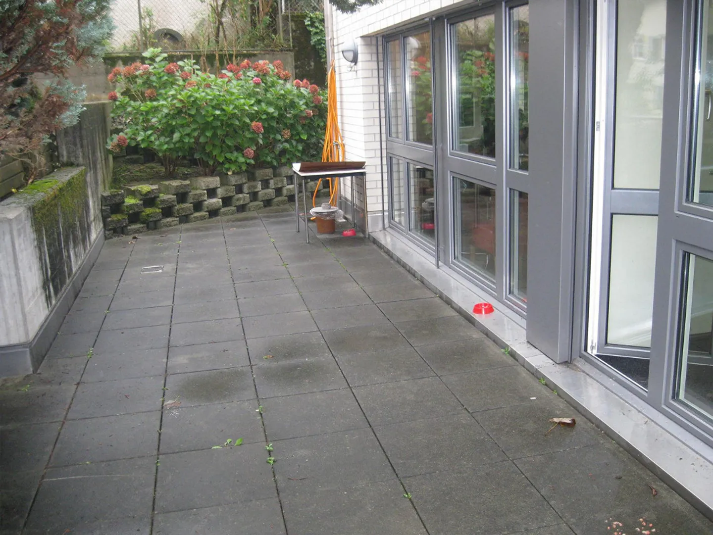 Büro klein aber fein - Foto 2 von 3