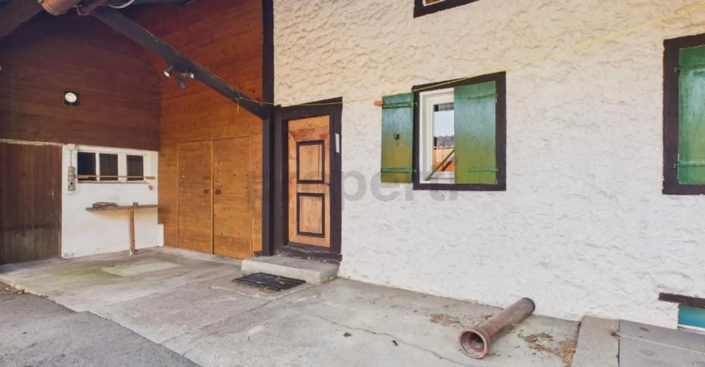 Historischer Charme von 1893, Fünf Schlafzimmer, Ruhige und familienfreundliche Lage - Foto 2 di 7