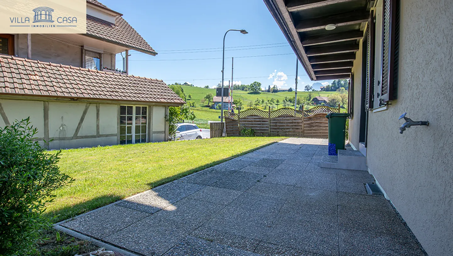 Modern Ground Floor Apartment - Photo 12 of 14