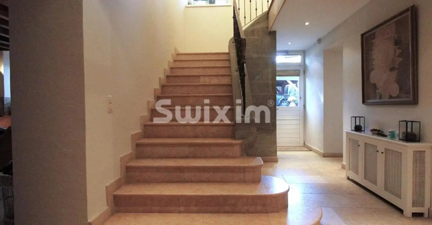 Spacious charming village house - Photo 3 of 3
