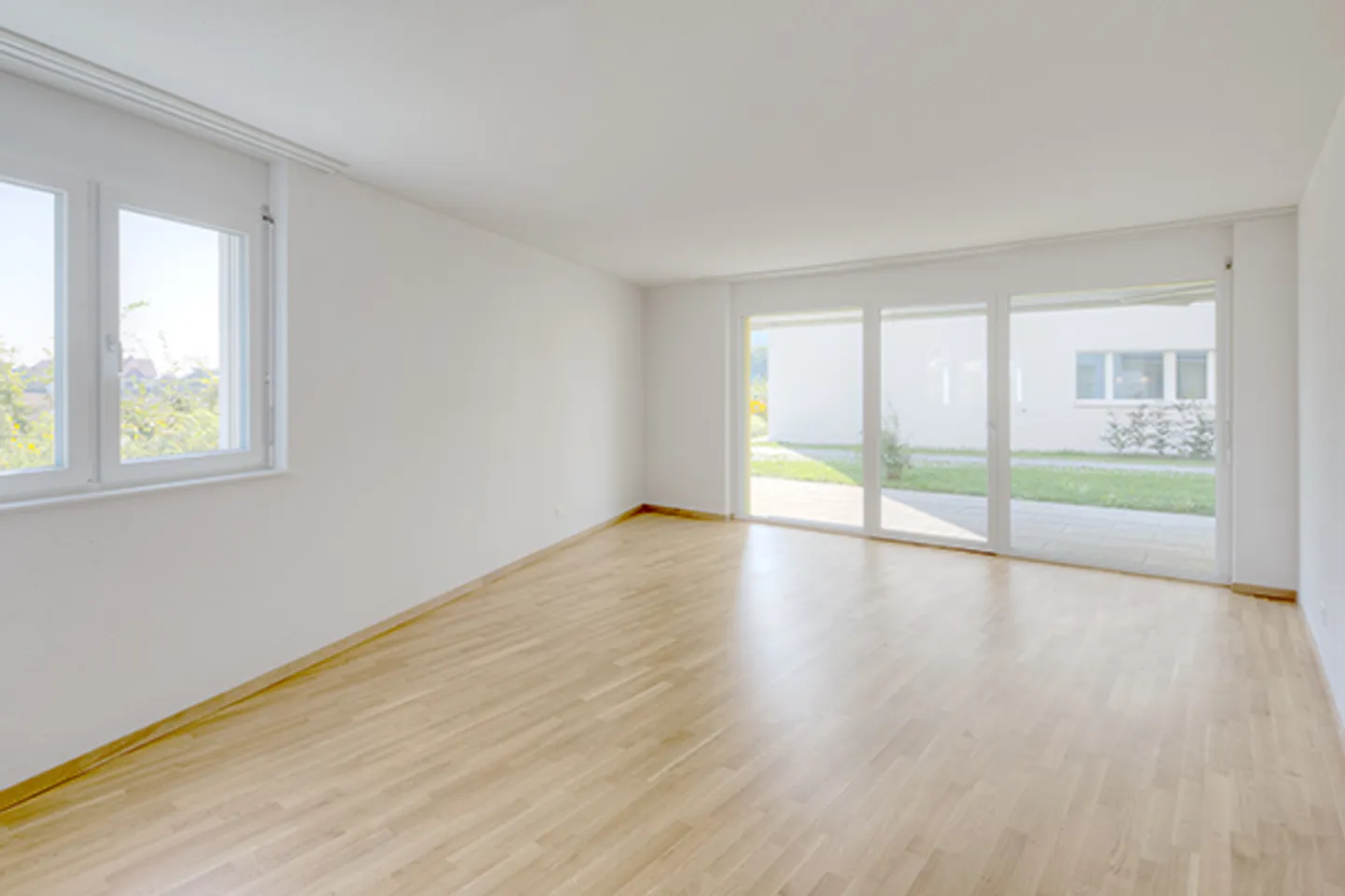 Modernes Apartment mit Balkon - Foto 3 von 7