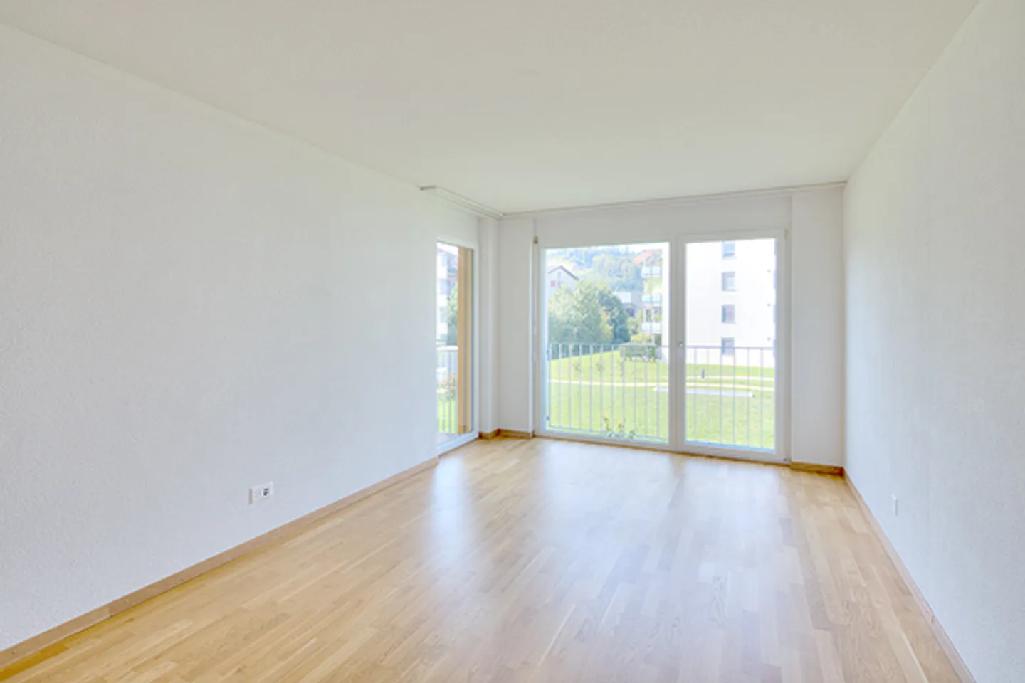 Modernes Apartment mit Balkon - Foto 6 von 7