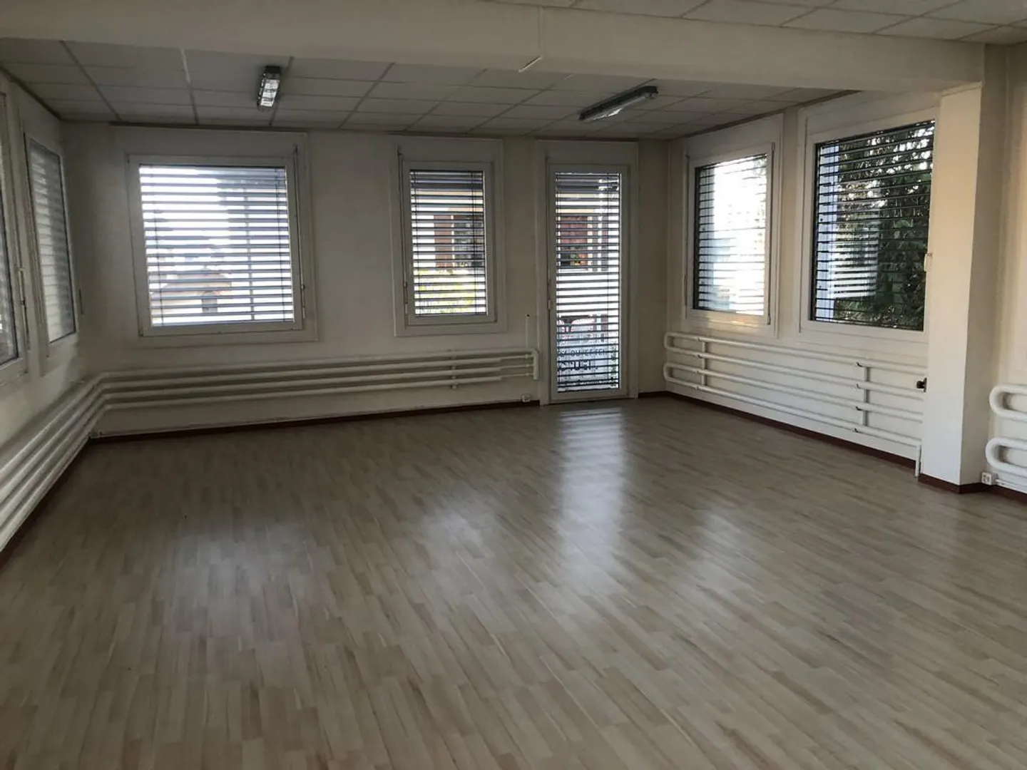Versatile Commercial Space for Rent - Photo 1 of 3