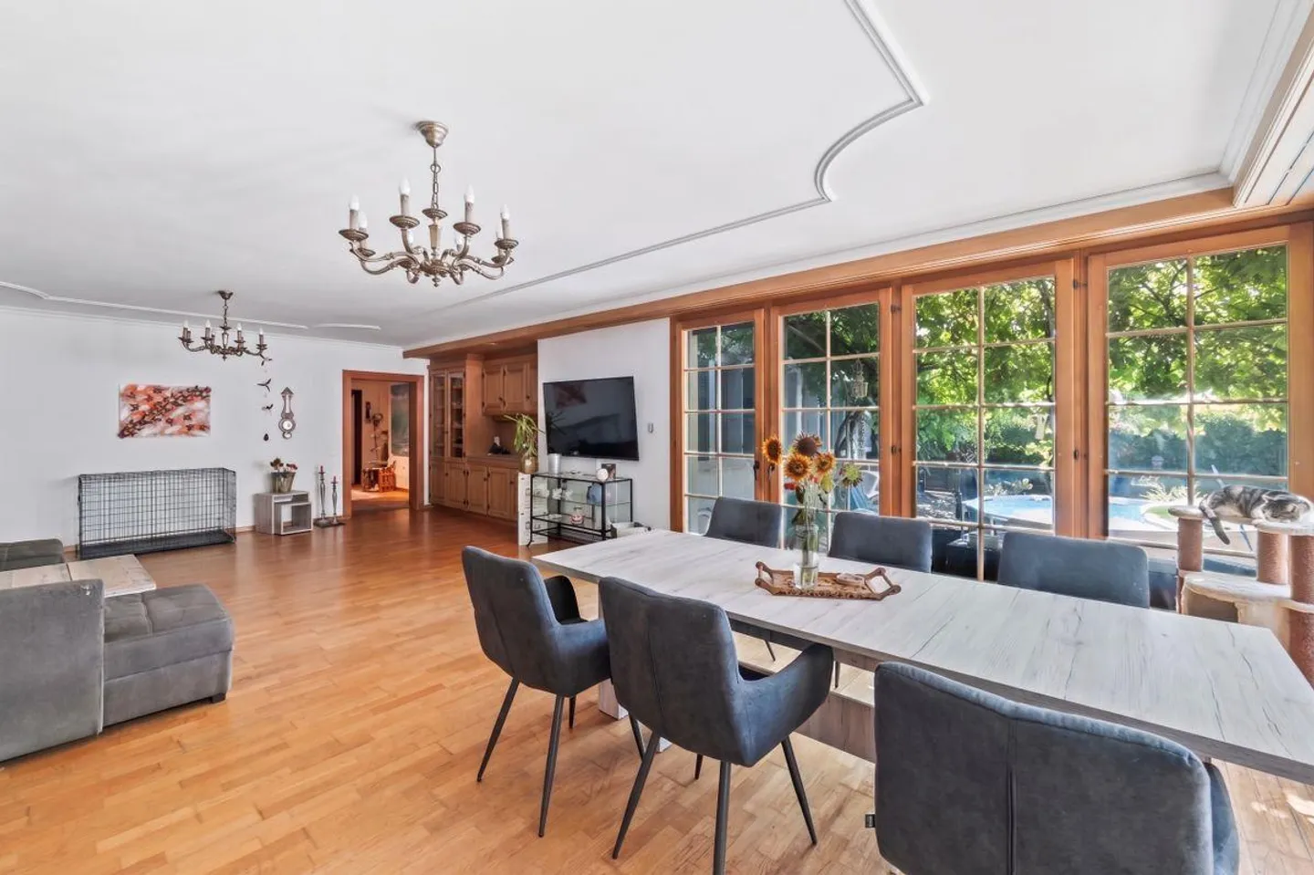 Charme historique. Grand espace de vie de 182 m². Jardin privé. - Photo 10 sur 13