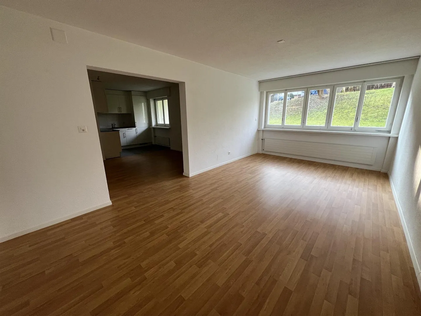 Appartamento moderno al piano terra in un quartiere residenziale attraente - Foto 5 di 8