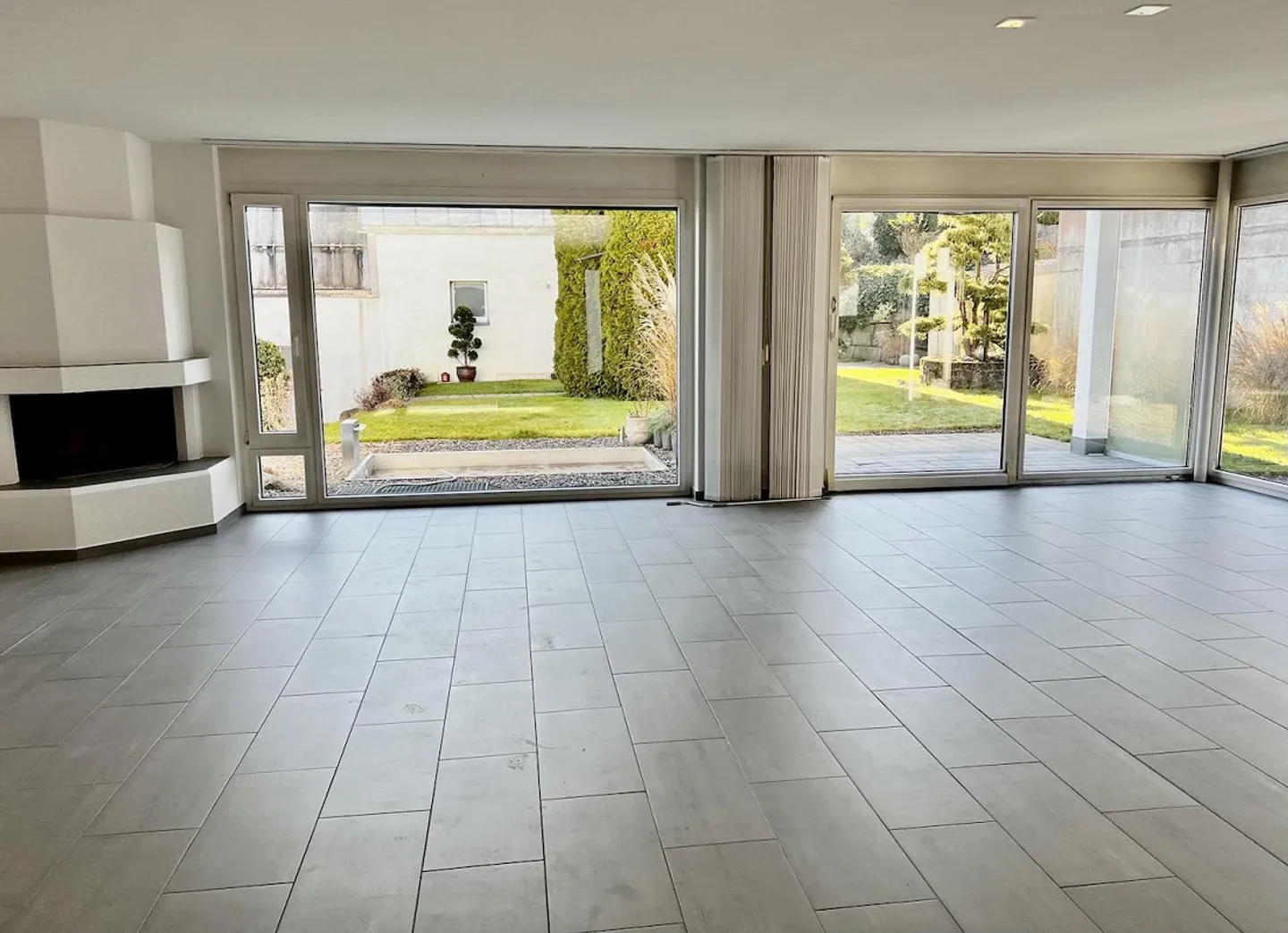 Bright, freshly renovated semi-detached house with garden in a quiet area - Photo 2 of 16