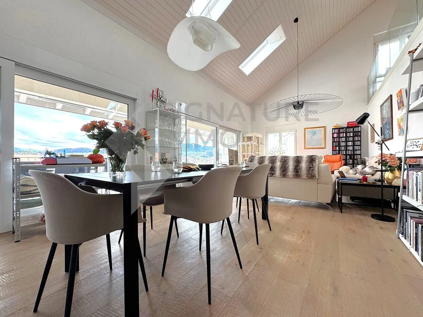 Sublime duplex con vista mozzafiato - Foto 3 di 10