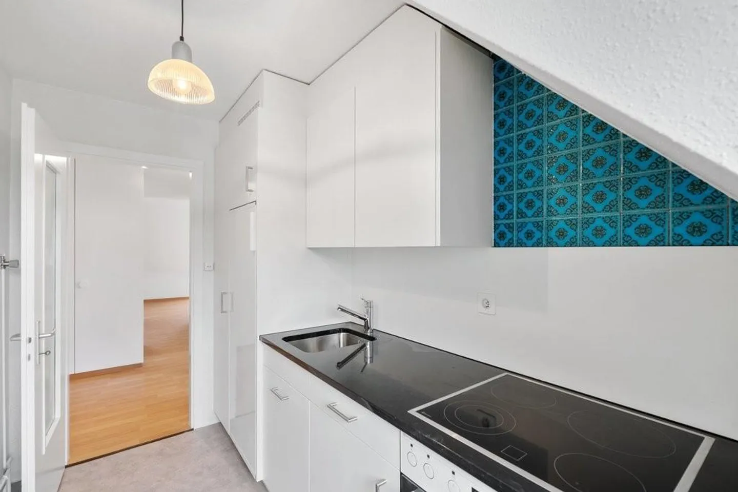 Moderne Wohnung in zentraler Lage - Foto 3 von 6