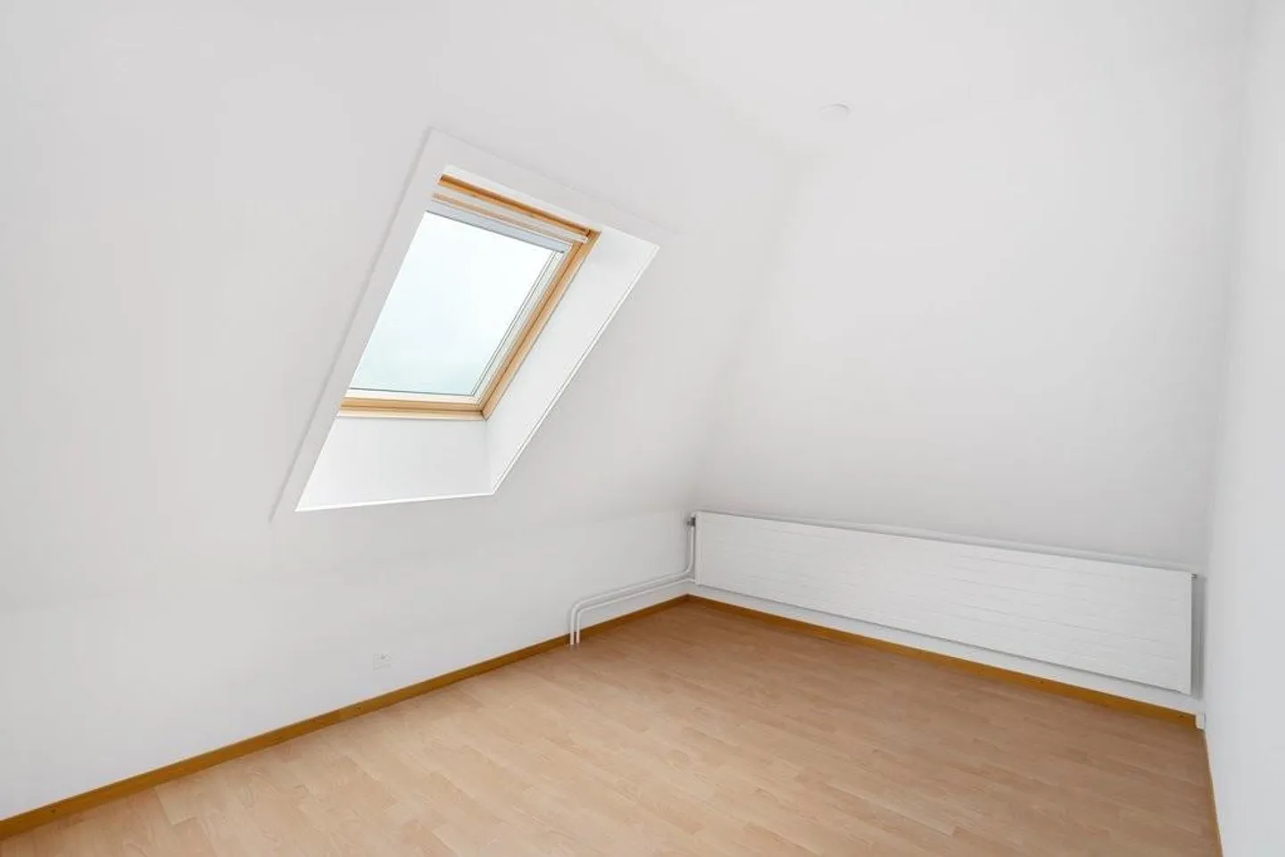 Moderne Wohnung in zentraler Lage - Foto 6 von 6