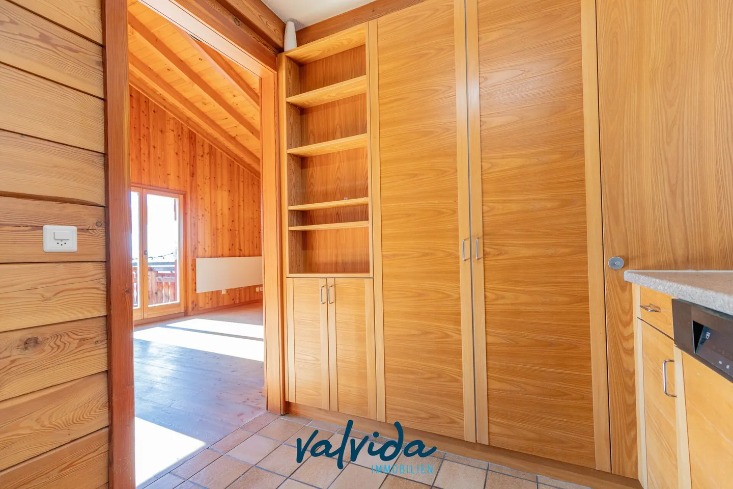 Vivre là où d'autres passent leurs vacances - Chalet de 5 chambres avec panorama à Feschel - Photo 6 sur 26