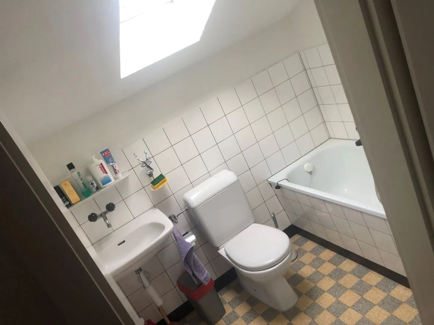 Charming apartment with excellent transport connections - Photo 7 of 8