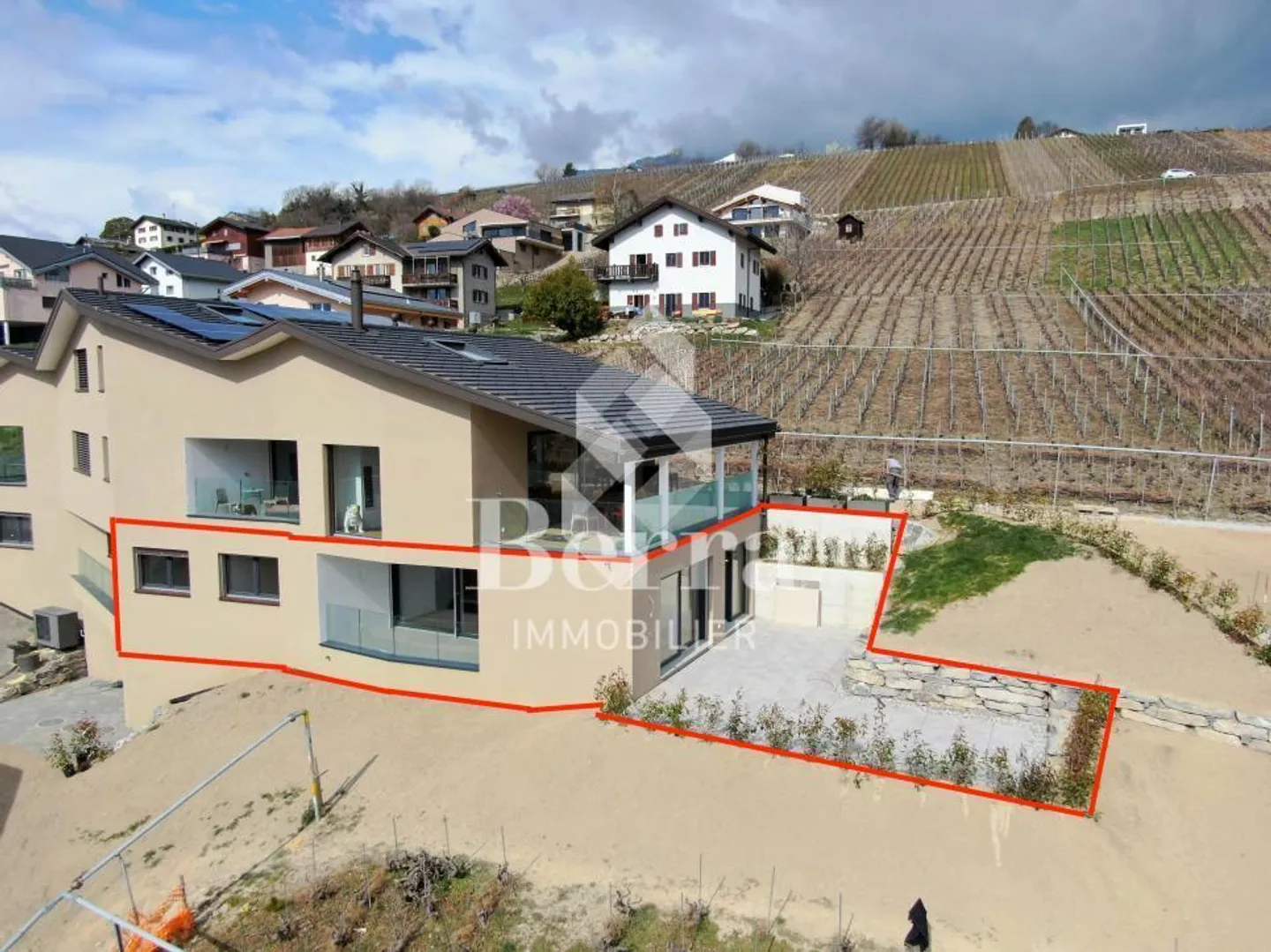 Beautiful sun-drenched apartment in Signèse - breathtaking view of the Rhone Valley - Photo 1 of 13