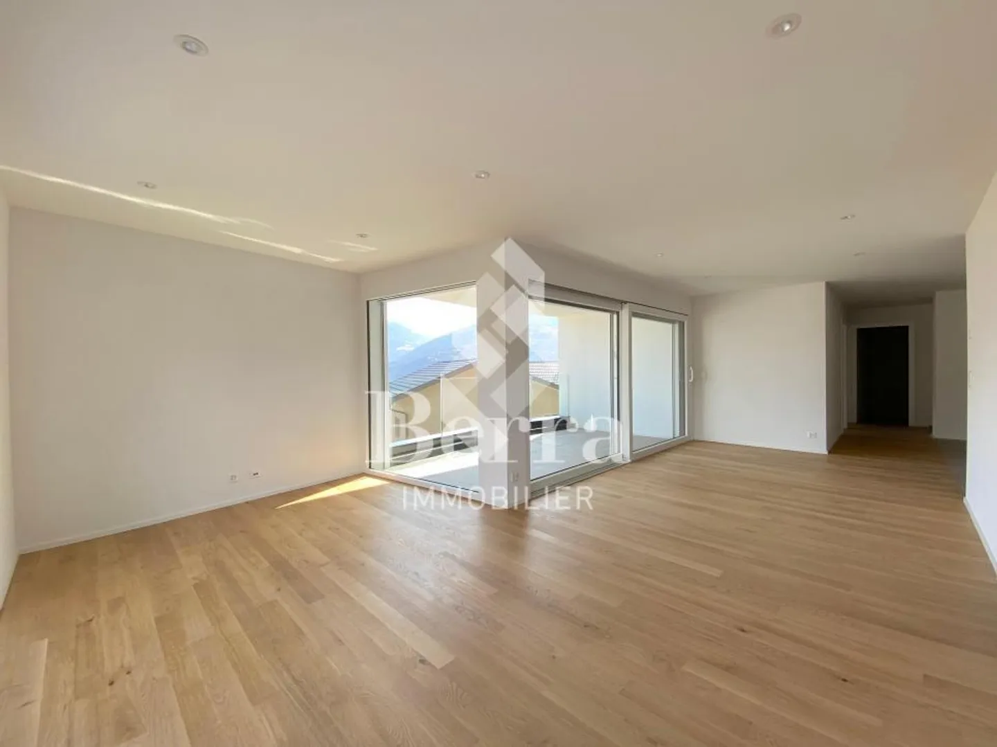 Beautiful sun-drenched apartment in Signèse - breathtaking view of the Rhone Valley - Photo 8 of 13