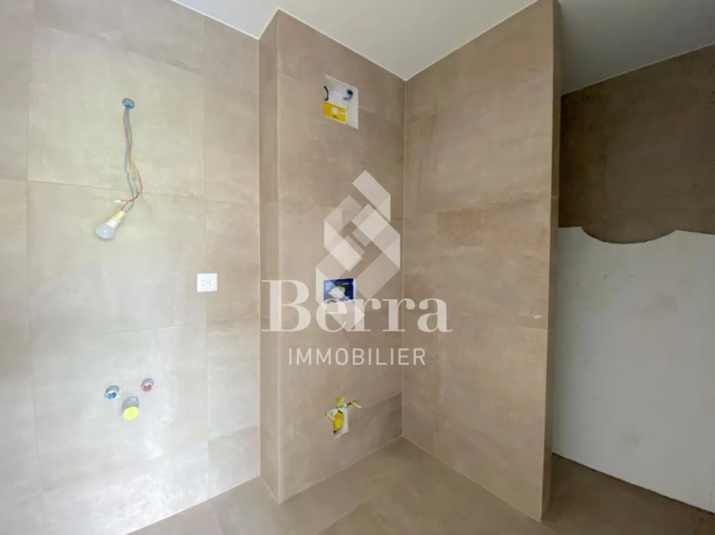 Beautiful sun-drenched apartment in Signèse - breathtaking view of the Rhone Valley - Photo 10 of 13