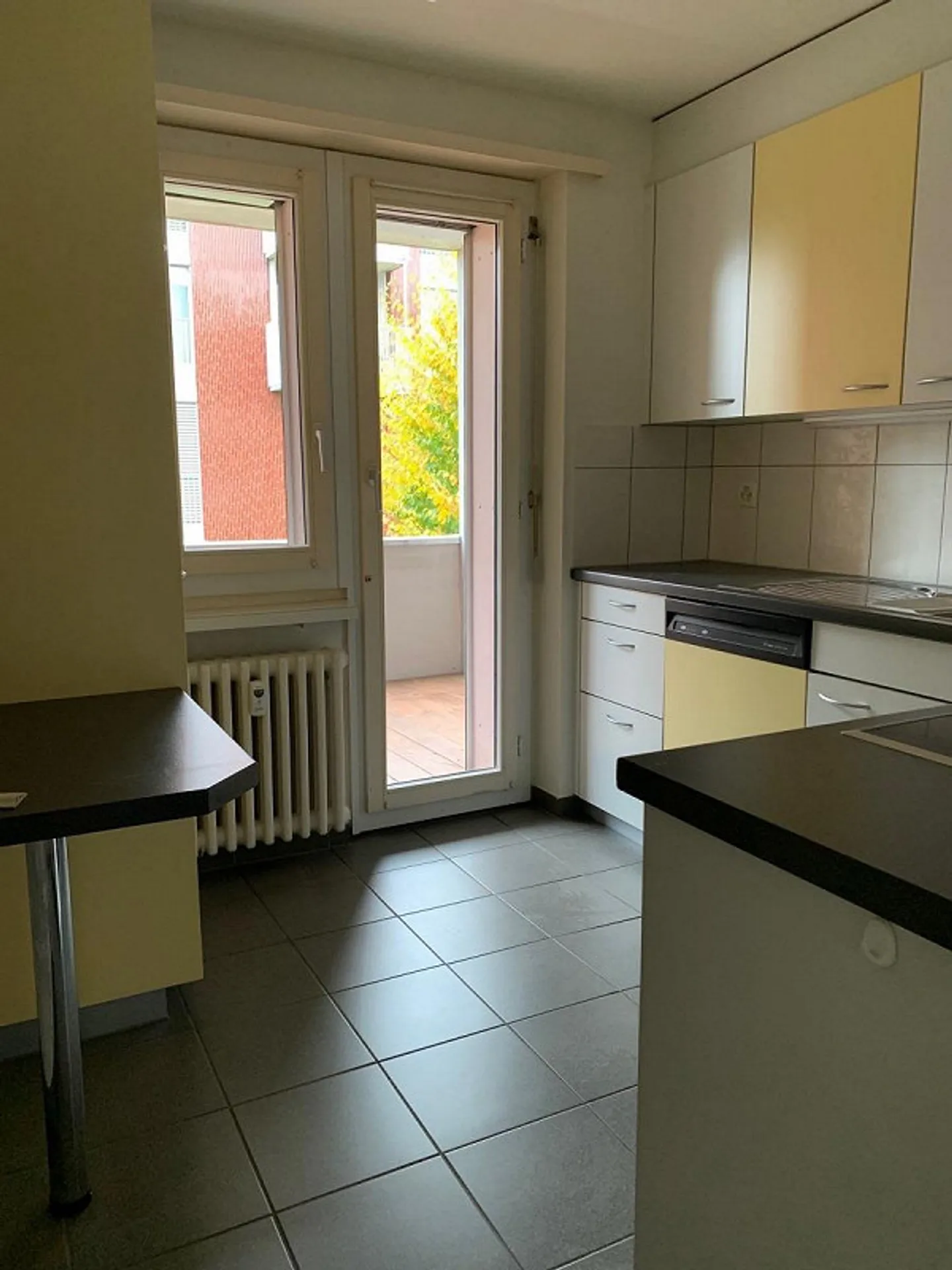 Charming old-style apartment in the popular Wesemlin district - Photo 2 of 7