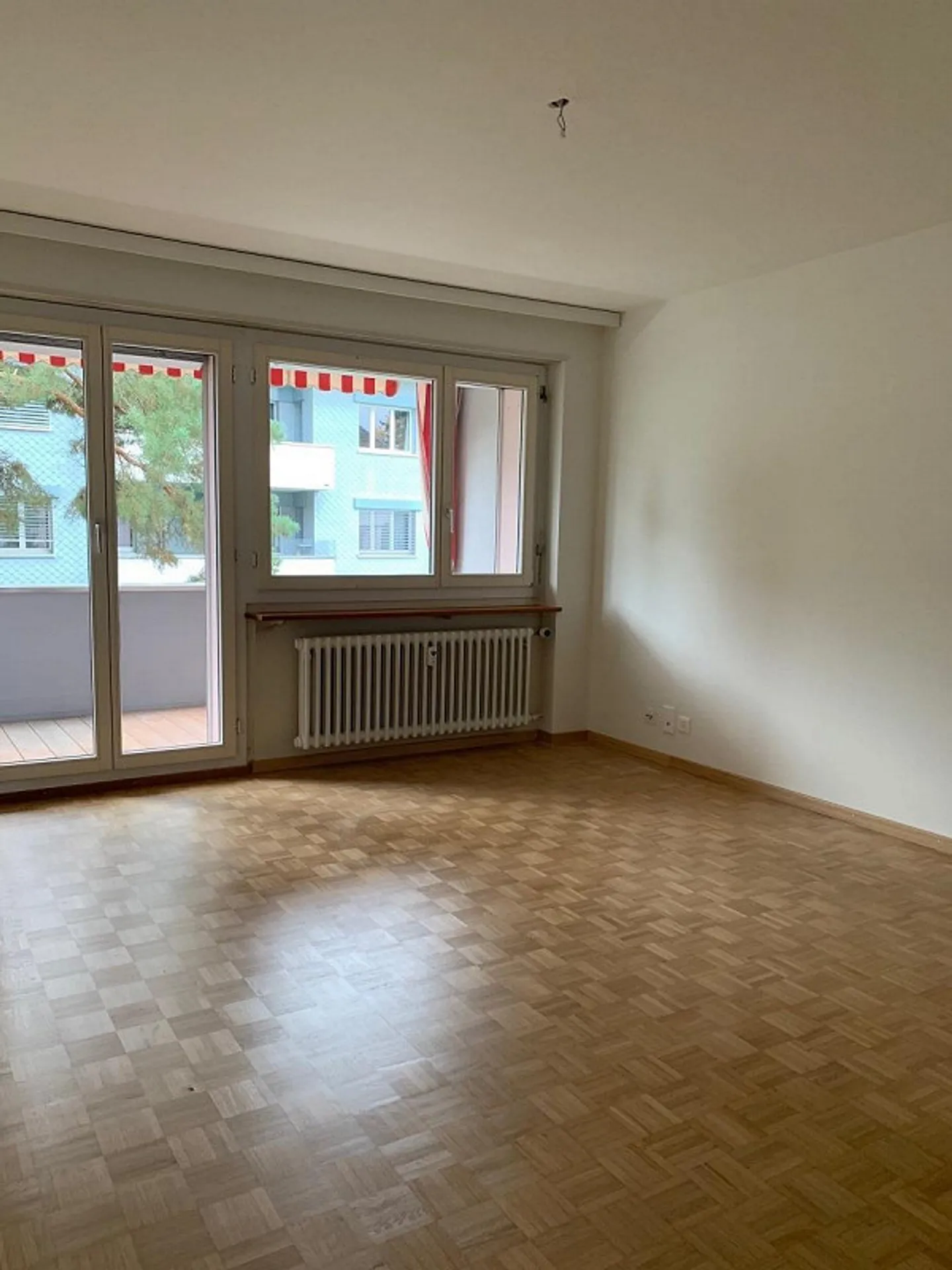 Charming old-style apartment in the popular Wesemlin district - Photo 4 of 7