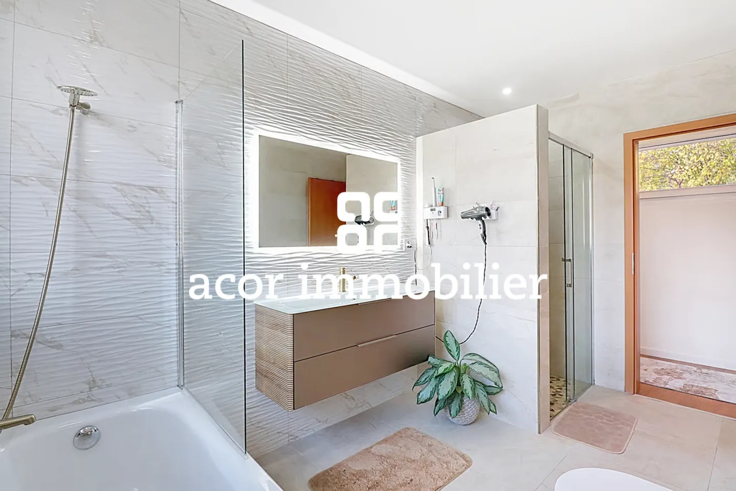 Lucens - Spacious 4.5-room house + independent room - Photo 5 of 7