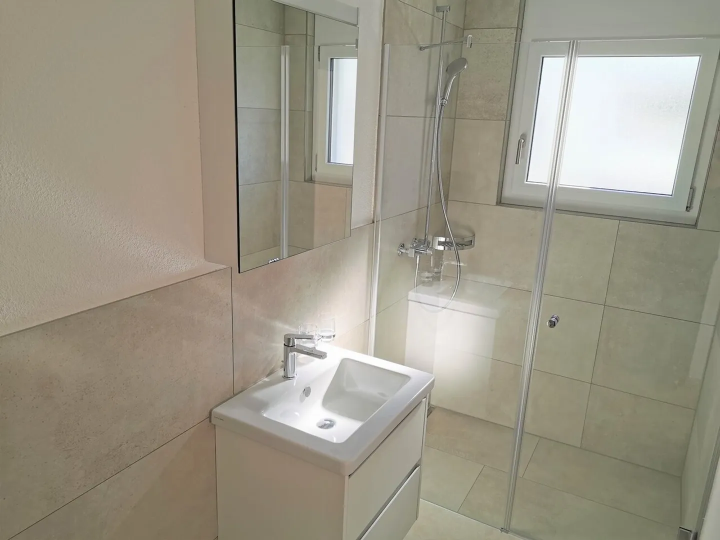 Cercasi inquilino - La tua nuova casa direttamente presso l'Aare - Foto 6 di 9