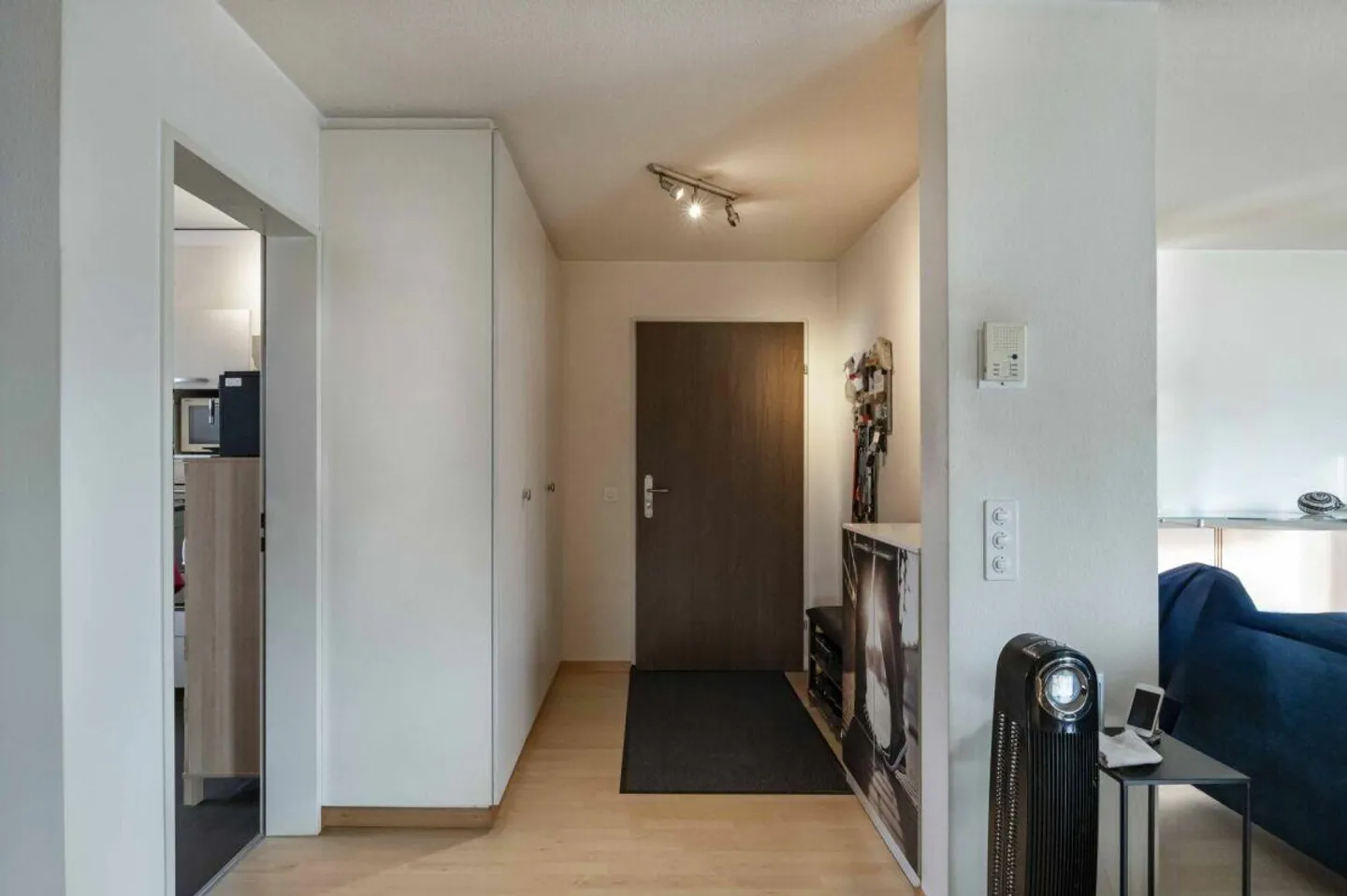 Appartement de 3,5 pièces réfléchi avec beaucoup de potentiel - Photo 2 sur 11