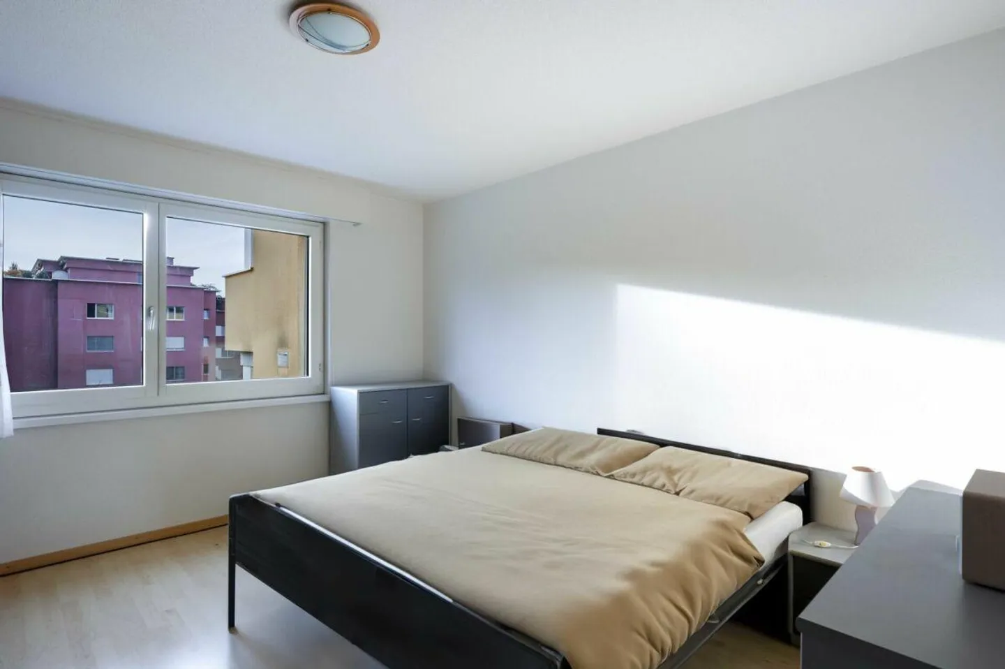 Appartement de 3,5 pièces réfléchi avec beaucoup de potentiel - Photo 8 sur 11