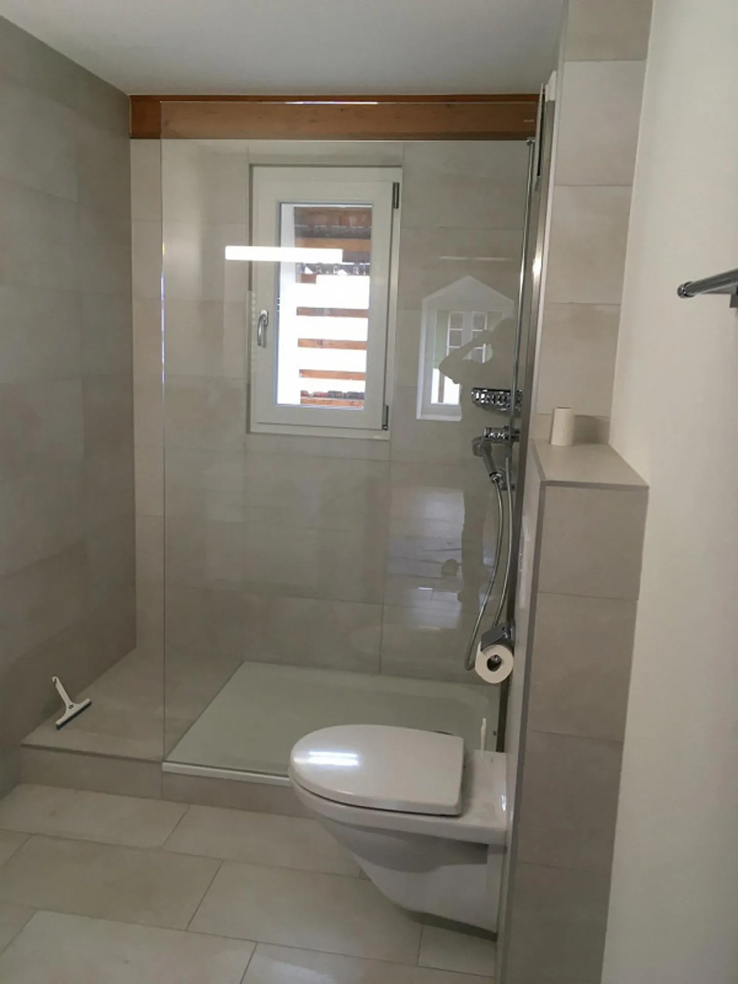 Prima locazione dopo ristrutturazione | Appartamento 3.5 locali con giardino e terrazza - Foto 3 di 6