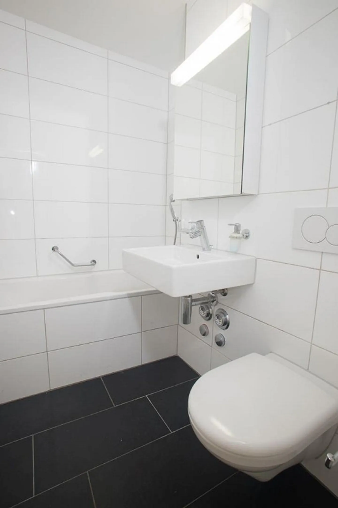 Moderne Wohnung in Ruhiger Lage - Foto 4 von 6