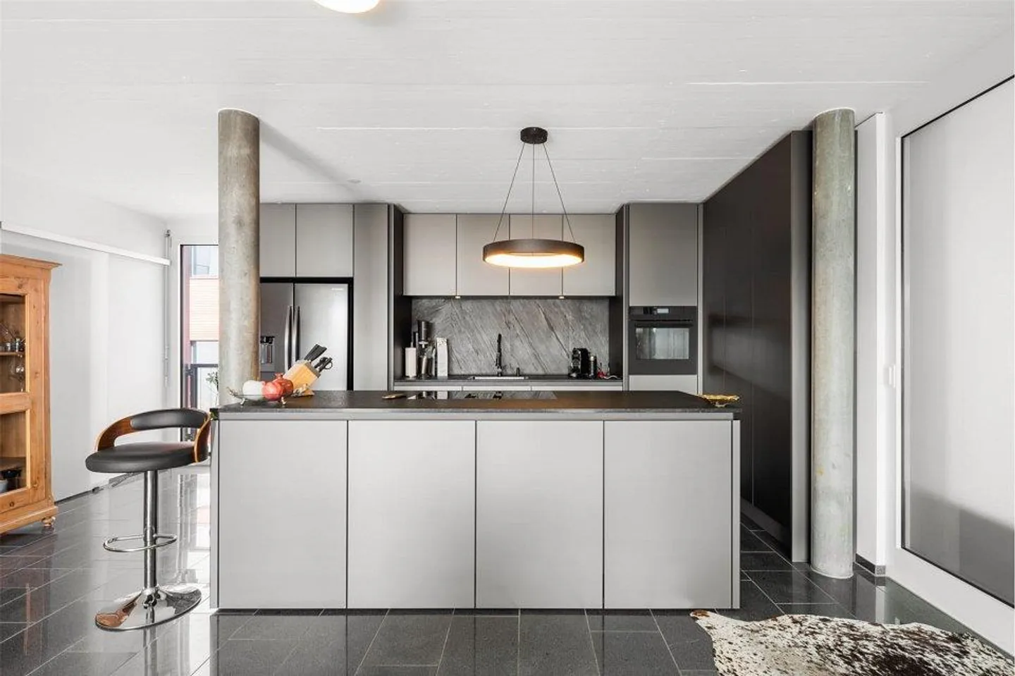 Grosszügiges Wohnen mit Loft-Charakter und Traumterrasse - Foto 3 von 13