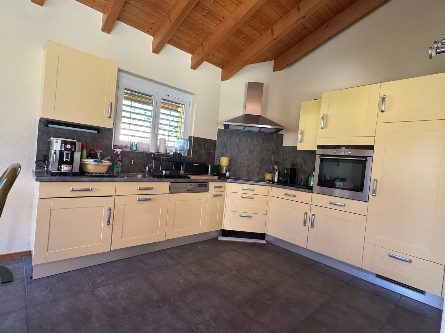 Villa - 4.5 Rooms - Plot 1,200 m2 - FULLY - EXCLUSIVITY - Photo 9 of 13