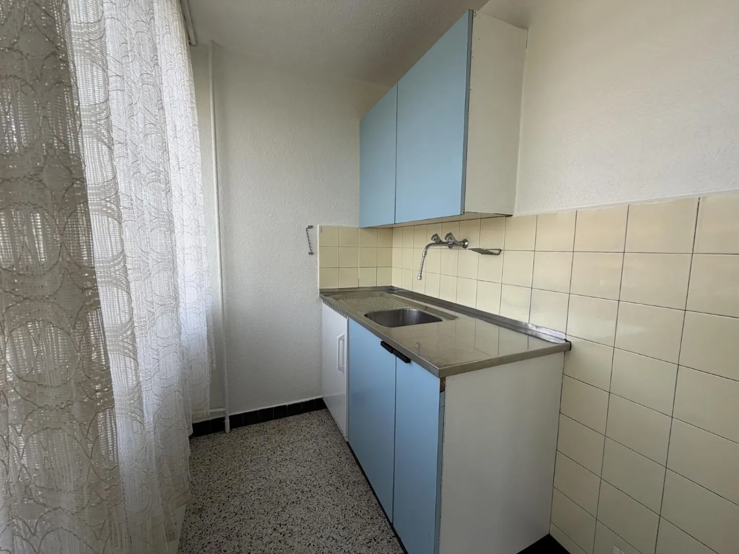 Geräumige Wohnung mit Balkon - Foto 3 von 4