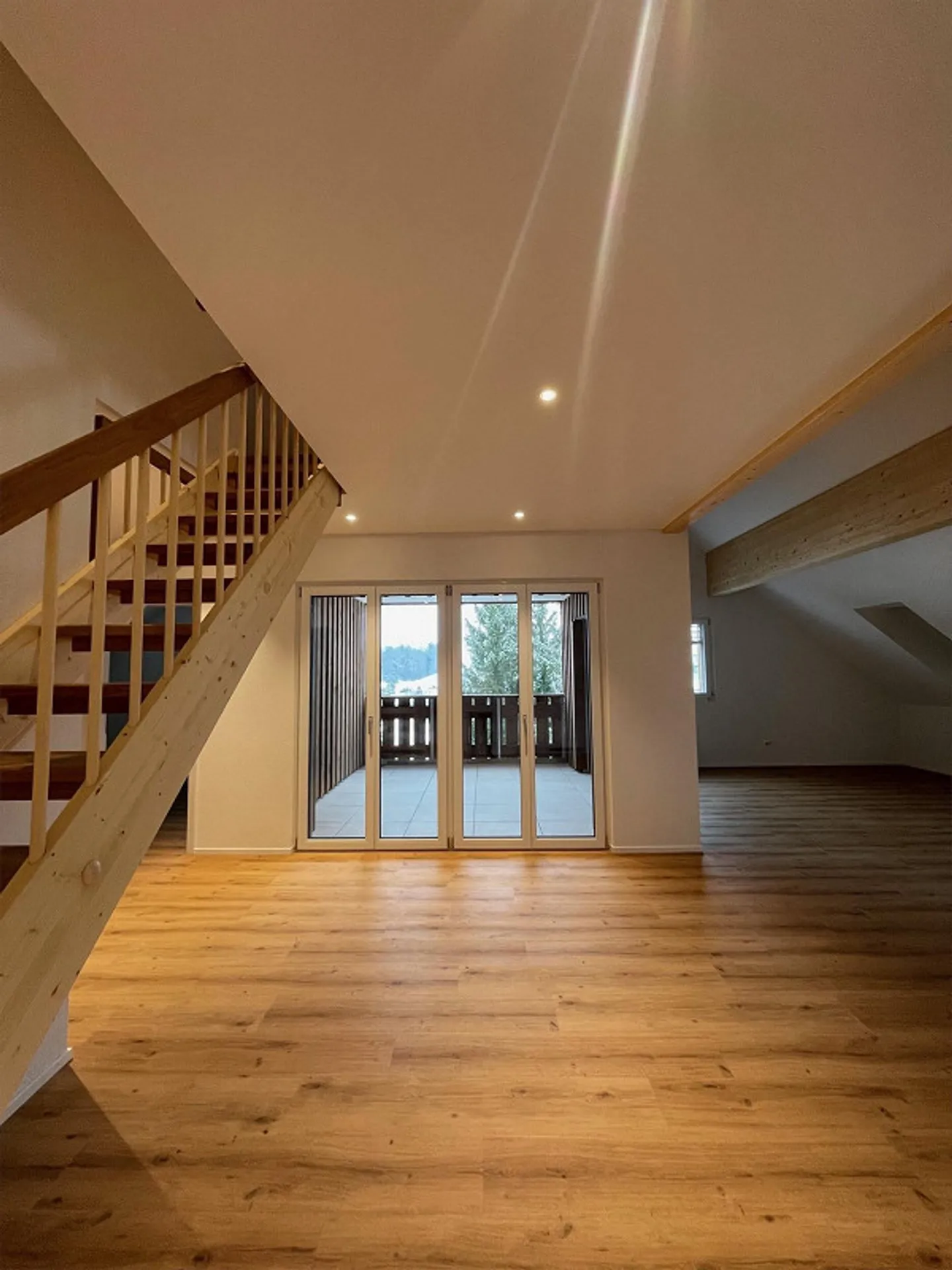 Top modern 4.5 room apartment in the countryside is looking for you! - Photo 3 of 13