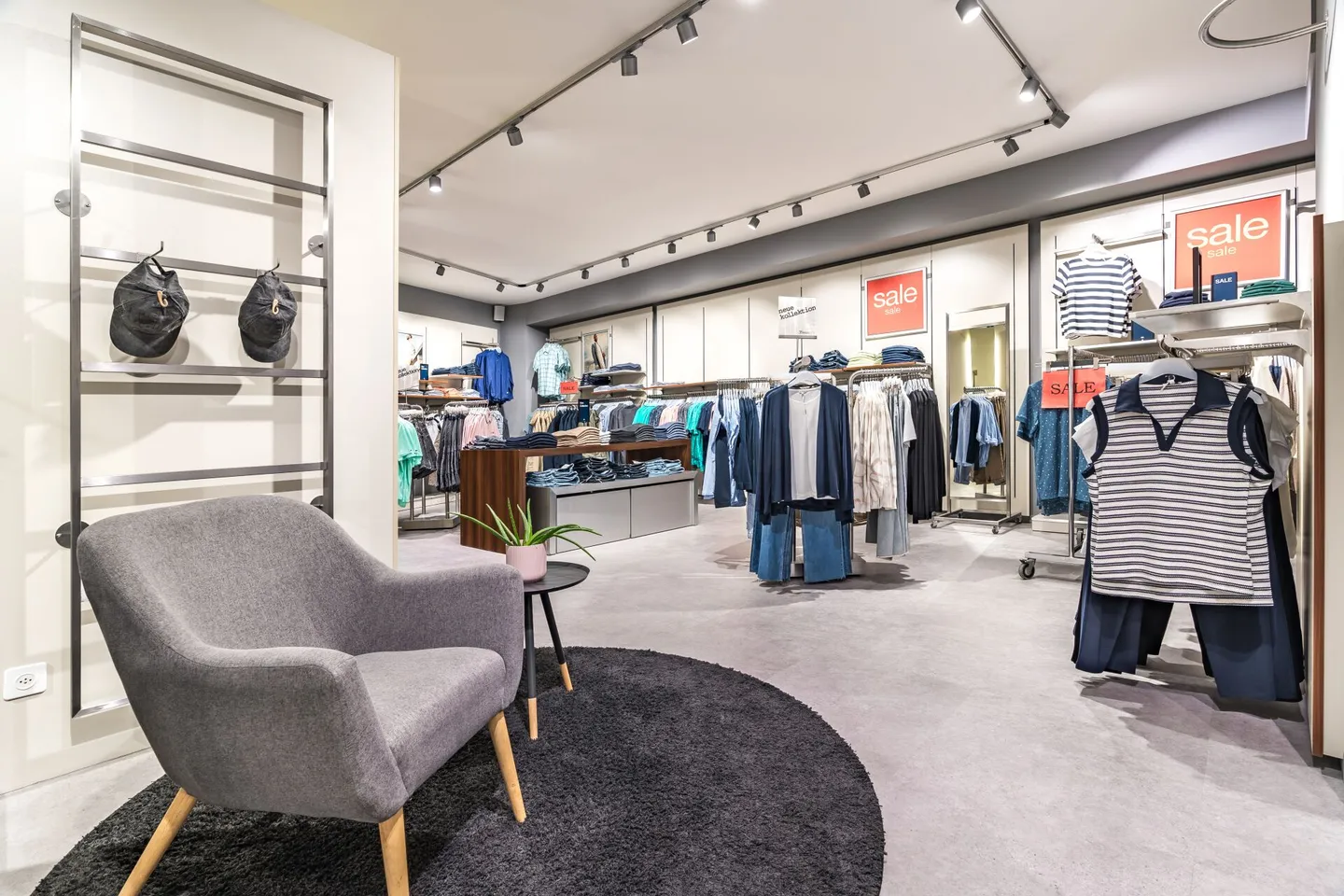 Commercial space in the most central location in Visp - versatile use - Photo 1 of 12